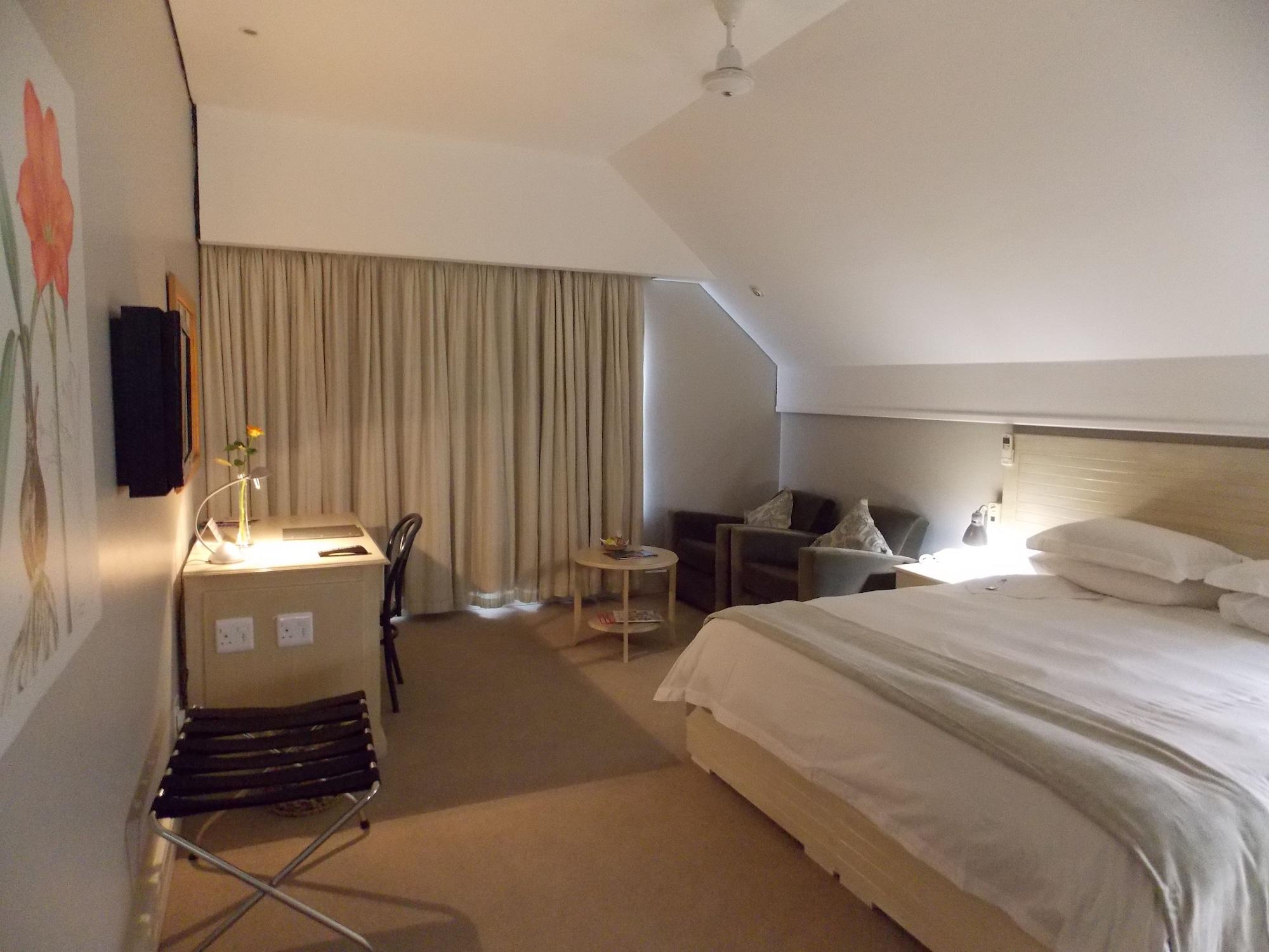 Quarry Lake Inn East London Ngoại thất bức ảnh