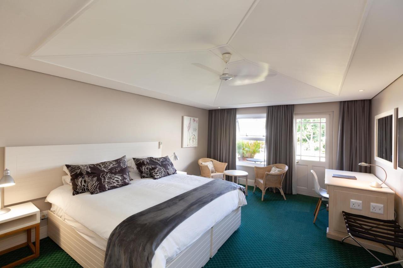 Quarry Lake Inn East London Ngoại thất bức ảnh